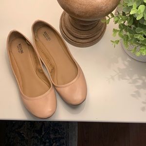 Blush / Nude flats, 9